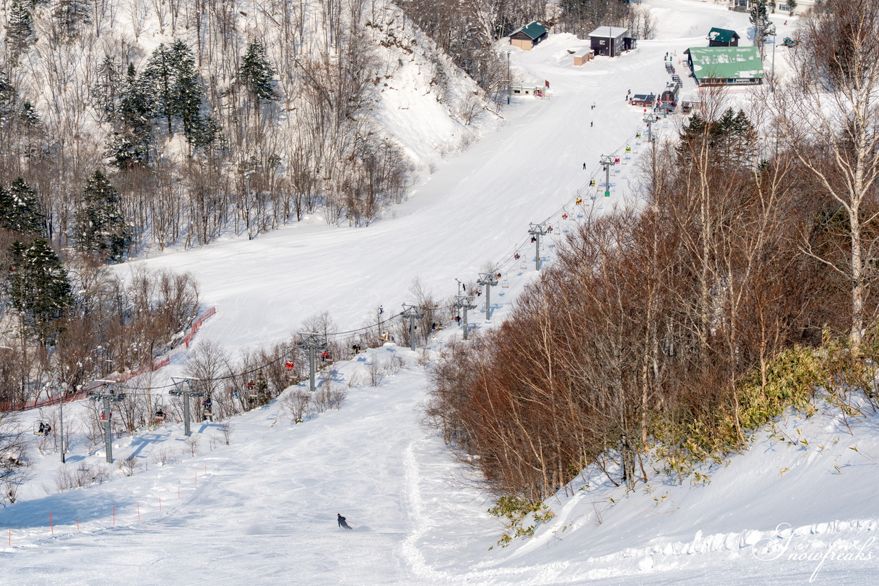 今金町ピリカスキー場｜札幌から車で約３時間。少し足を延ばしてでも、シーズン中に一度は訪れたい SNOW Freaks お気に入りの道南ローカルゲレンデ♪